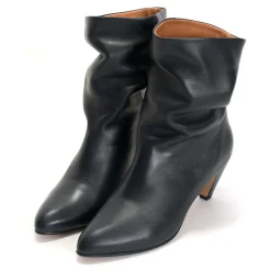 Vully 50 Stiletto