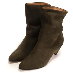 Vully 50 Stiletto