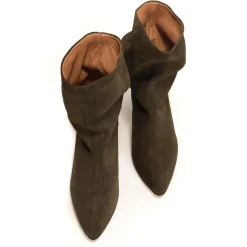 Vully 50 Stiletto