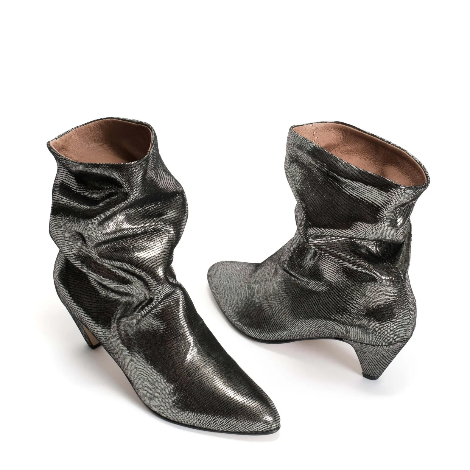 Vully 50 Stiletto