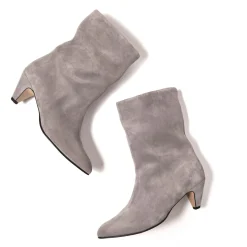 Vully 50 Stiletto